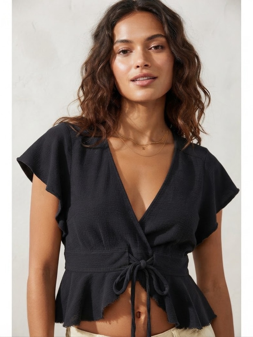 Free People We The Free Women's Size S Black Tie Front Ruffle Hem Cropped Top
